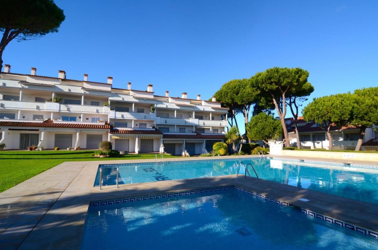 Gran Sol - Apartamentos L'Escala Exterior photo