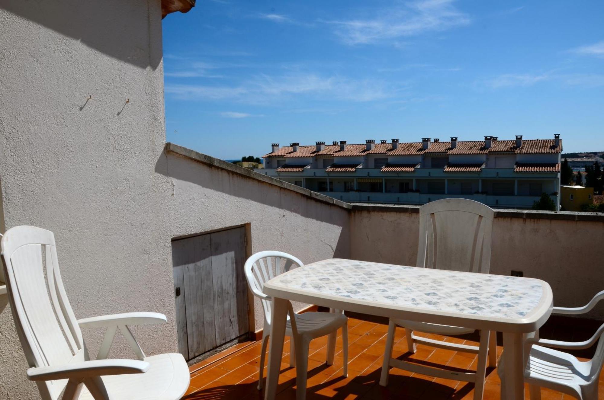 Gran Sol - Apartamentos L'Escala Room photo